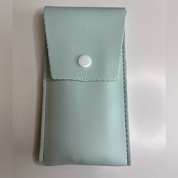 💥Mini Travel Size Makeup Brush Set of 8 w case gym office green purse cosmetics - Picture 3 of 6